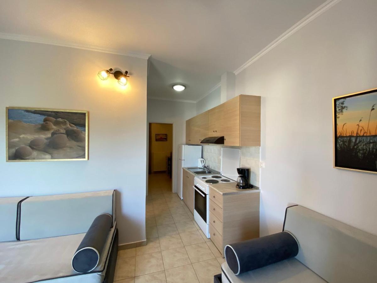 Ferienwohnung Caviro Moúdhros Exterior foto